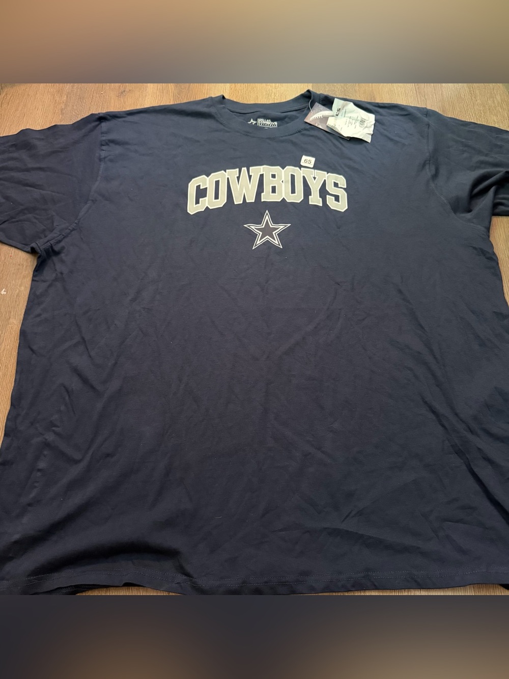 NEW W/tags NFL Dallas Cowboys Navy Graphic Tee